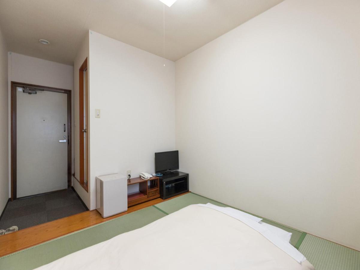 Hotel Isesaki East Exterior photo