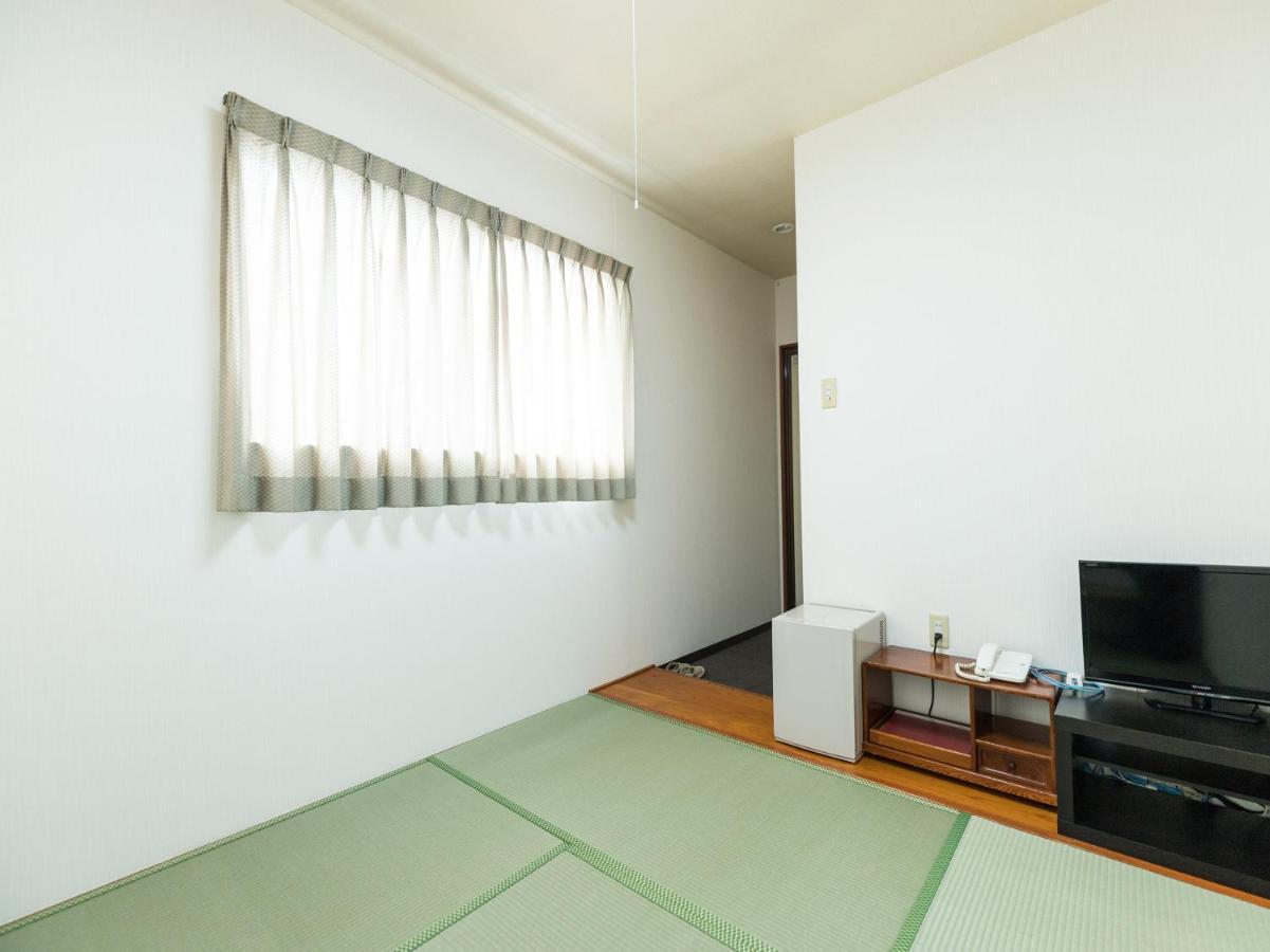 Hotel Isesaki East Exterior photo